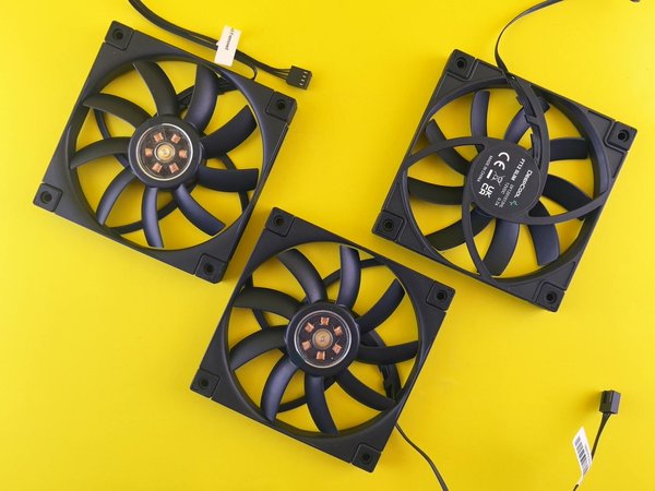 Guide Ultime : Trouver le Smartphone Idéal pour les Seniors